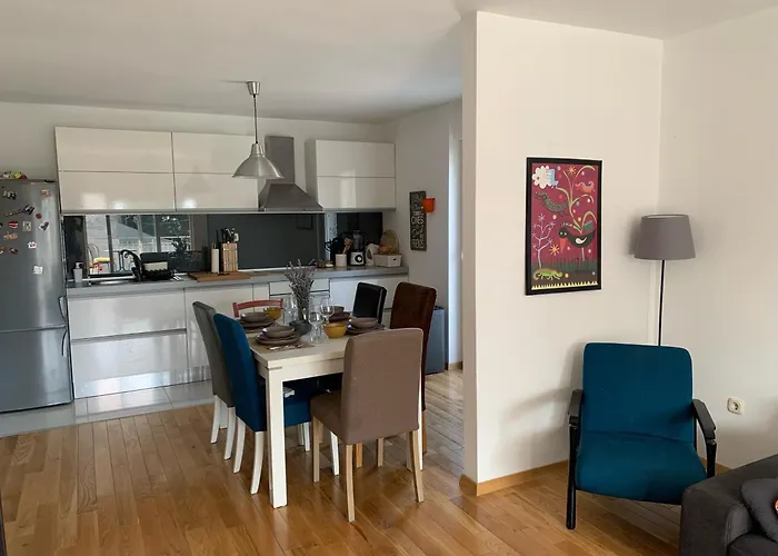 Jukich * Sveti Filip i Jakov