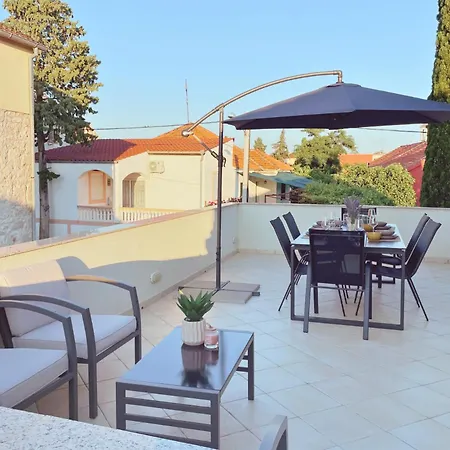Apartment Jukich Sveti Filip i Jakov